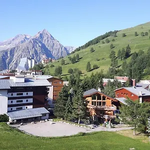 le-champame.hotels-rhonealpes.com/