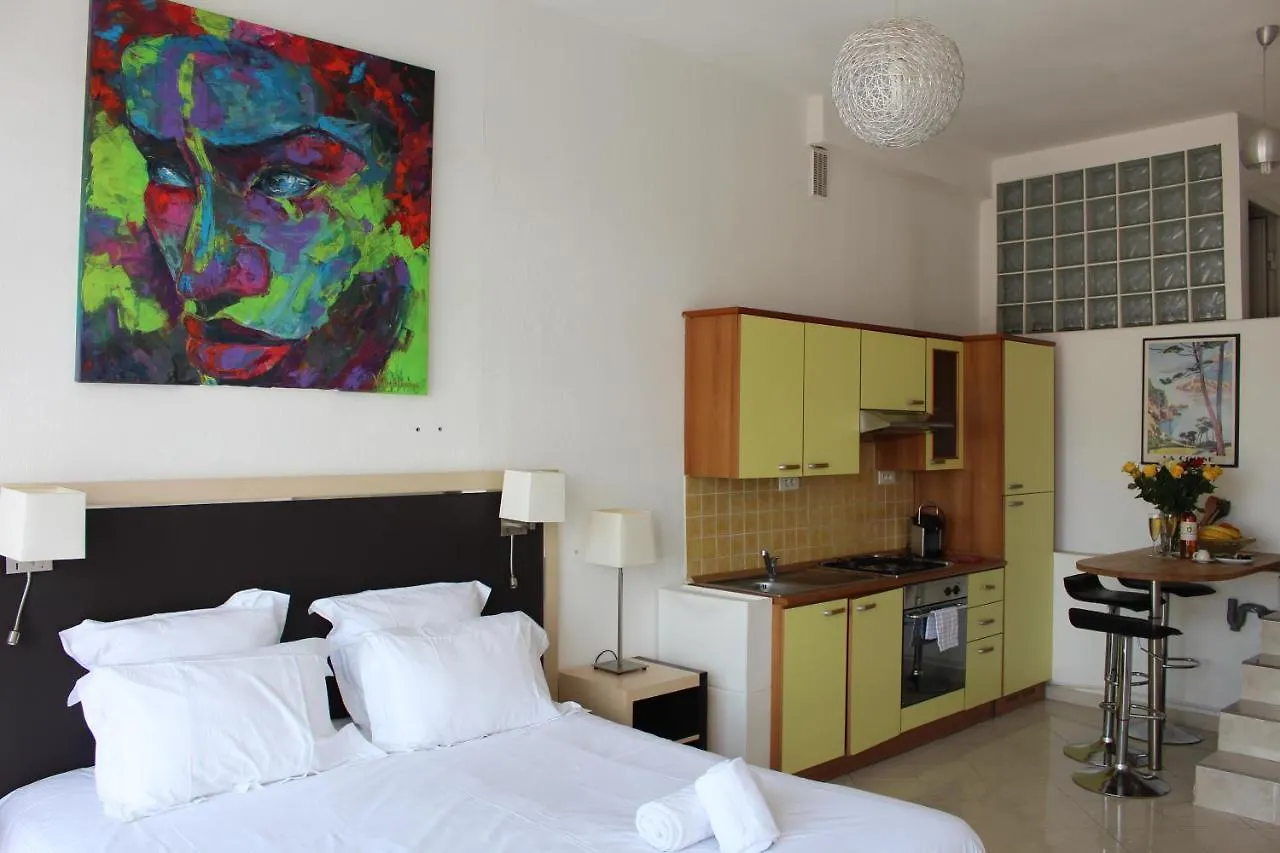 Residence Les Jardins De Lea La Seyne-sur-Mer 0*,  France